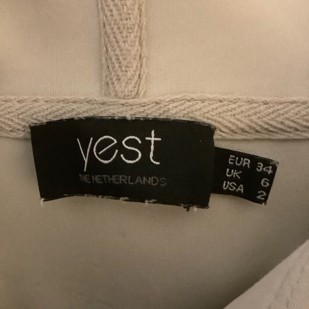 YEST THE NETHERLANDS CREAM 3/4 LENGTH SLEEVE PULLOVER HOODIE/ SWEATSHIRT/ SIZE 2 - Picture 10 of 11